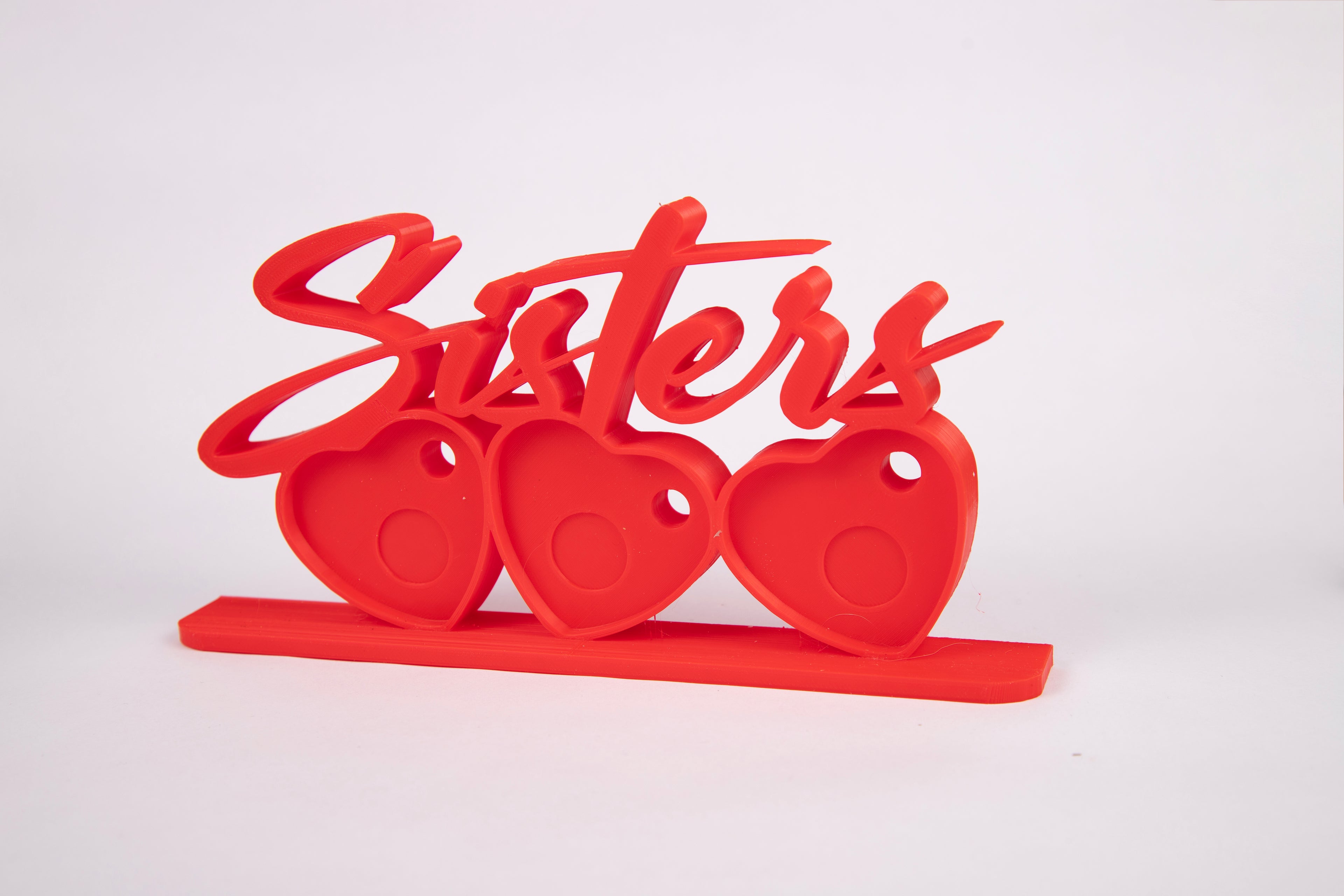 Sisters photomagnet frame with 3 slots for heart-shaped magnets